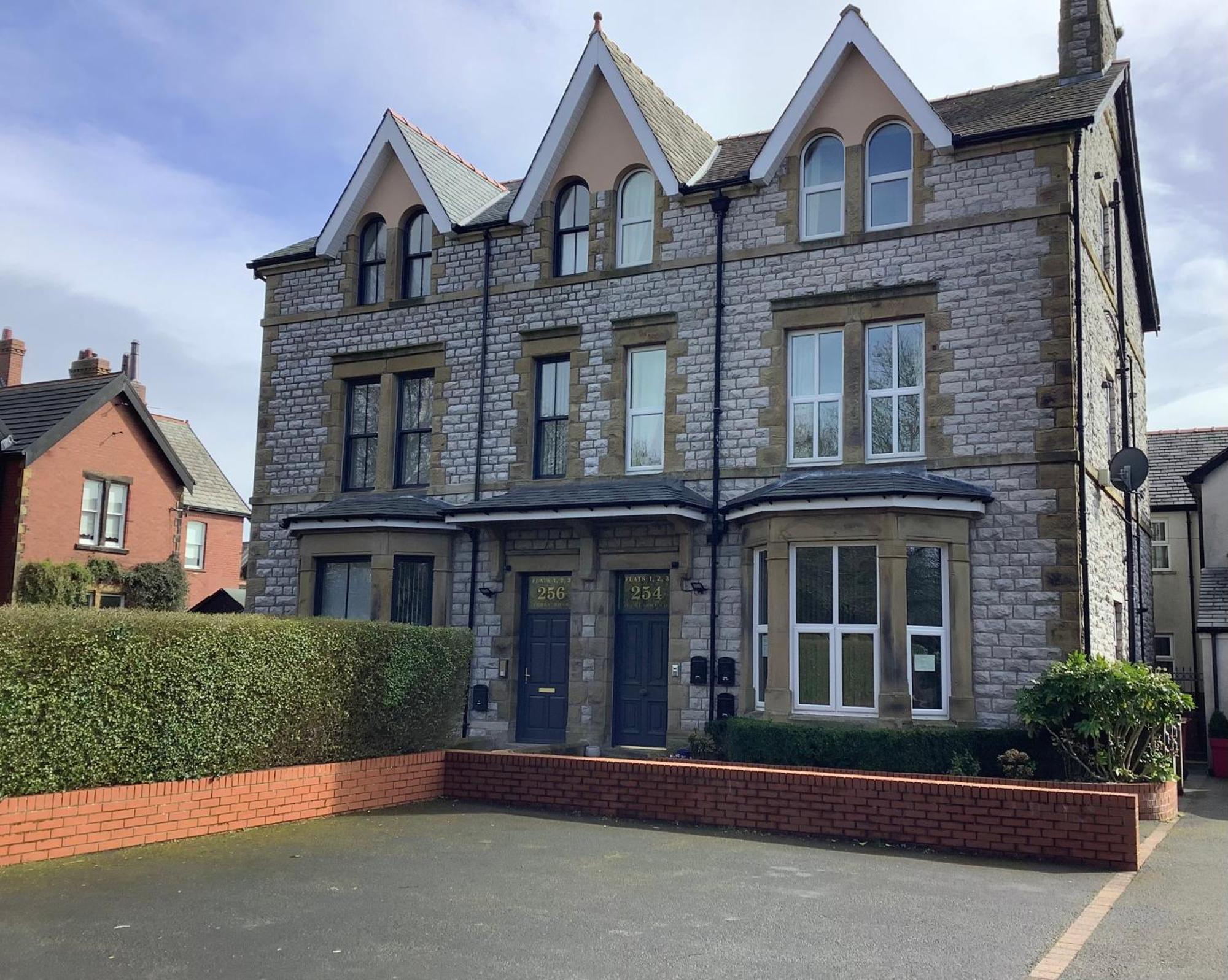 Jeffersons Abbey Road Serviced (adults Only) * Barrow-in-Furness