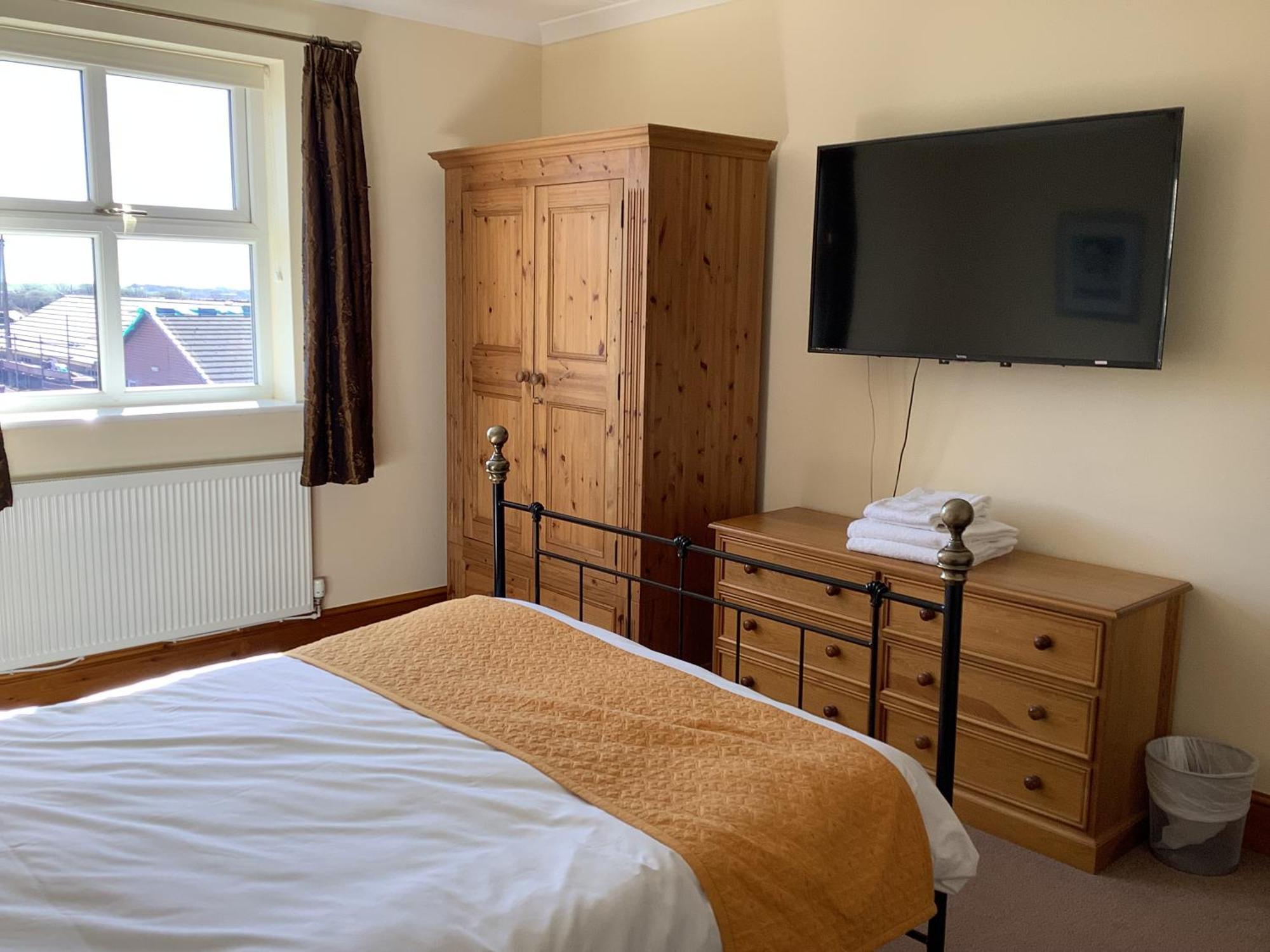 Jeffersons Abbey Road Serviced (adults Only) * Barrow-in-Furness