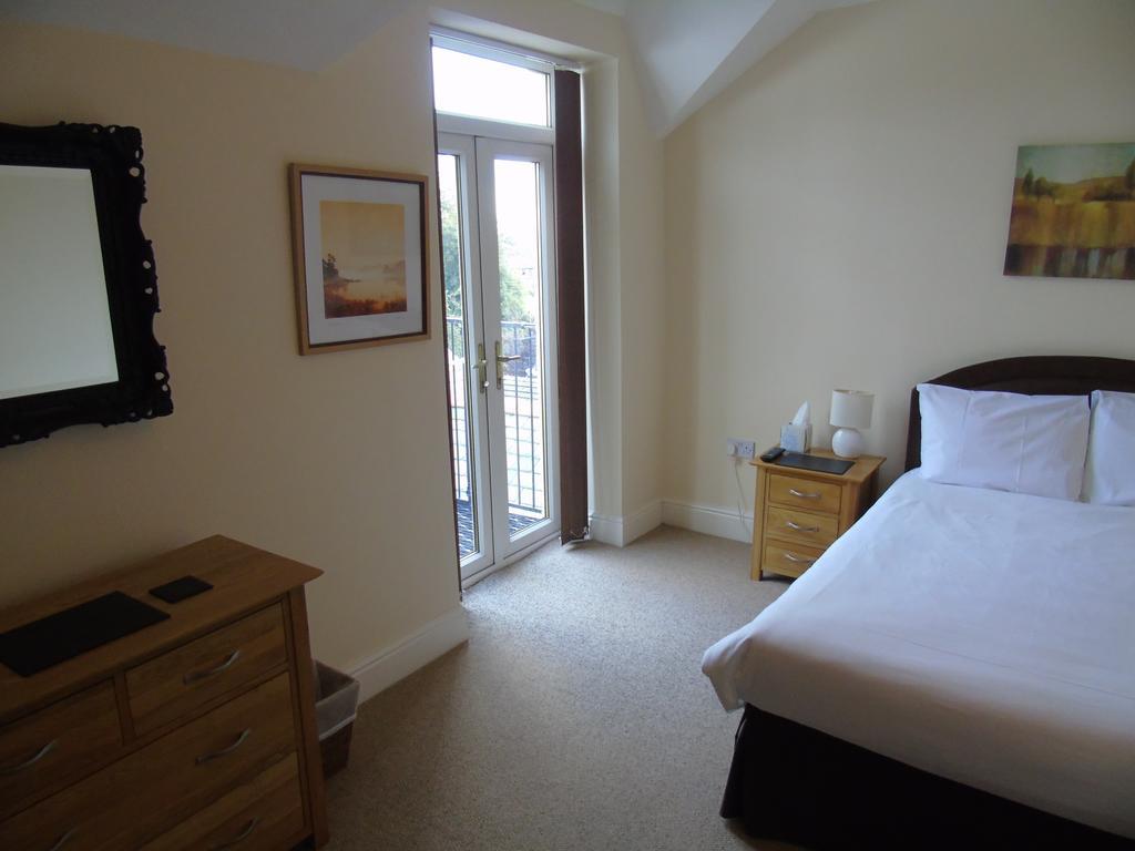 Jeffersons Abbey Road Serviced (adults Only) Barrow-in-Furness