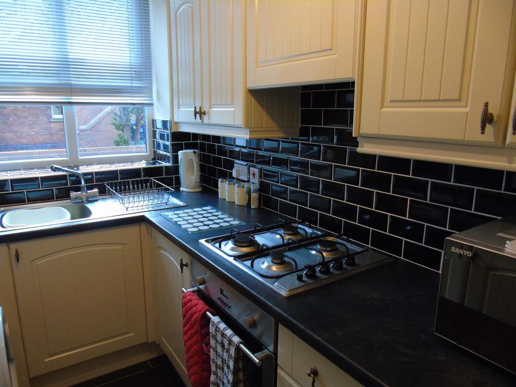 Jeffersons Abbey Road Serviced (adults Only) Barrow-in-Furness