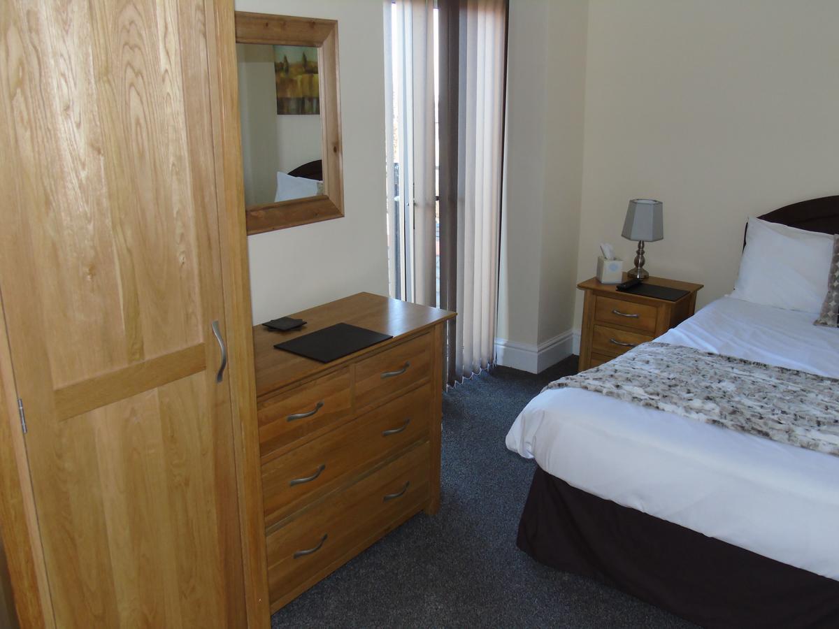 Jeffersons Abbey Road Serviced (adults Only) Apartment Barrow-in-Furness